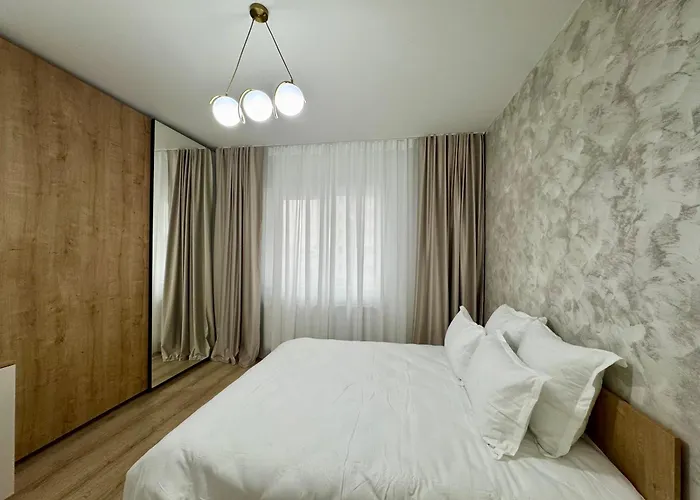 1 Decembrie 1918 アパート