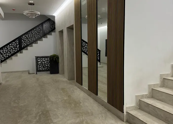 1 Decembrie 1918 アパート ブカレスト